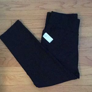 GAP Pants - Gap Maternity Slim Crop Demi panel size 6 GAP Pants - Gap Maternity Slim Crop Demi panel size 6